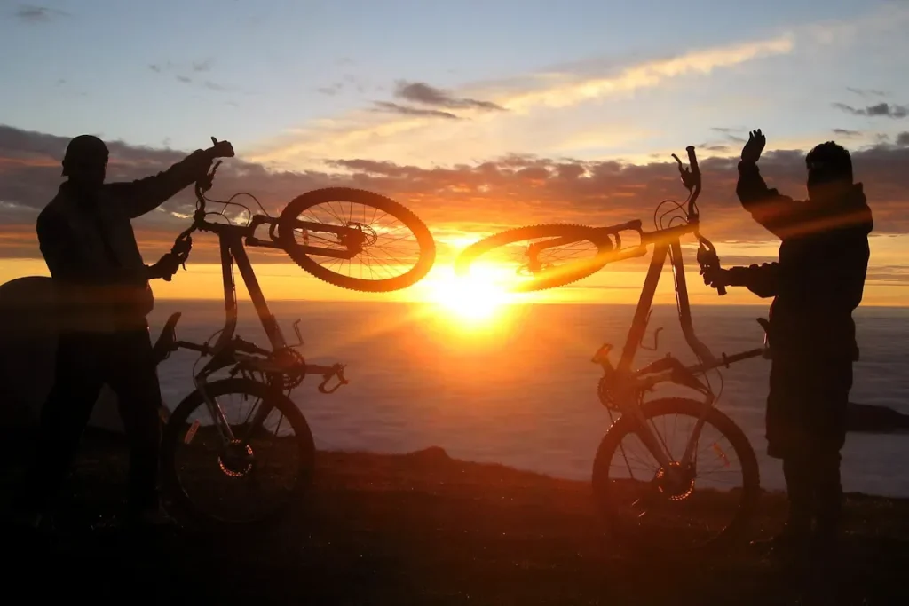 Bikers at the top of tres cruces